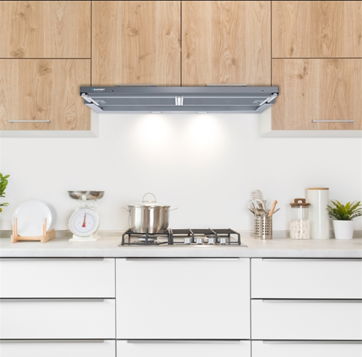 BLAUPUNKT 90CM SLIDEOUT UNDERMOUNT RANGE HOOD (STAINLESS STEEL)